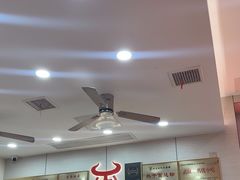 -江三王记牛杂馆(总店)