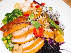 烤南瓜鸡肉沙拉-F+轻食健身赋能空间(中华北路国贸商场店)