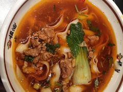 -顺溜·手工刀削面·黑金店(铜锣湾店)