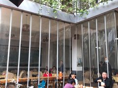 大堂-茅屋大酒店