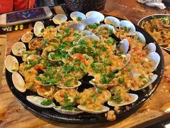 -何师烧烤·香辣蟹·川菜·30年老品牌(太古里旗舰店)