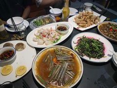 -鑫悦楼煎蟹·16年海鲜大排档