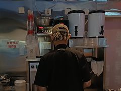 -港师傅·菠萝包(北京超极合生汇店)