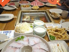 -东巴人鱼豆花火锅(幸福街店)