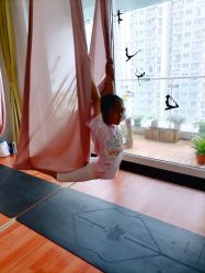 -Yvon yoga 瑜伽·精准体态管理中心