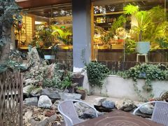 -谷咖啡·鲜花绿植花园餐厅