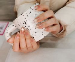 -董小姐日式美甲美睫·皮肤管理