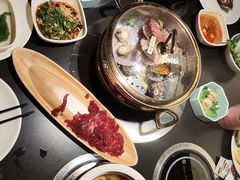 -钱小奴海鲜自助黑金店(杭州滨江龙湖店)