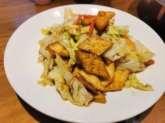 -俭寨大盘鸡·手抓肉·烧烤新疆菜(乌苏路店)