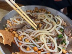 -覃肥叔桂林米粉(粮道街店)