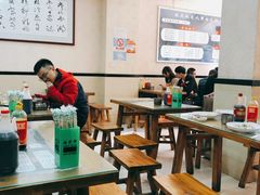 大堂-东北熏肉大饼(大学南路店)
