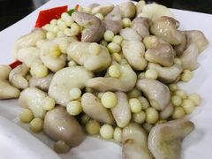 鸡头米炒红菱-协和菜馆(凤凰街店)