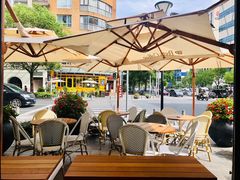 露天位-Peet's Coffee皮爷咖啡(大学路店)