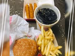 -麦当劳(百荣世贸商城店)