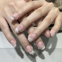-晨·艺美甲美睫