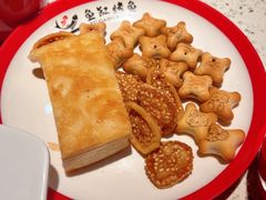 -蜀渔港·鱼缸烤鱼店(华山珑城店)