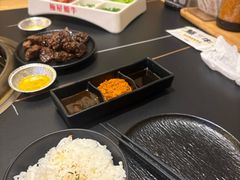 -極屋鮨牛 · 烧肉酒场(时代C馆店)