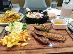 -源·新派中西餐厅(青蓝山美食一条街店)