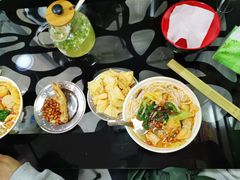 -笋果坊螺蛳粉(竹园小区店)