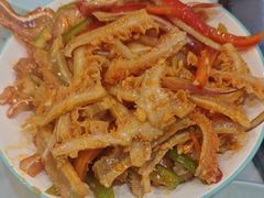 -俊家铁锅炖鱼(地工路店)