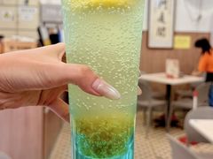 -喜莲咖啡