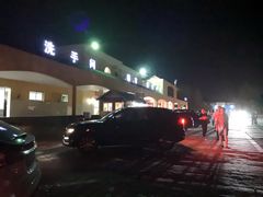 -鹰潭服务区-停车场