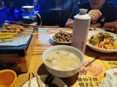 -喝丢一只鞋海鲜烧烤·海肠捞饭(东关街店)