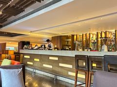 -广州中心皇冠假日酒店·汇点大堂吧