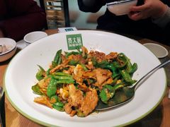 -费大厨辣椒炒肉(万家丽一店)