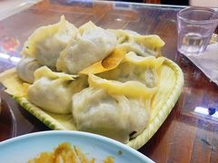 -鸿运美食府