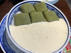 -蟹上黄·蟹黄面·江南糖水(人民广场店)