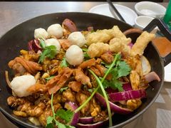 -胡须佬鸡煲四季火锅店(石厦西村直营店)