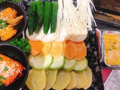 蔬菜拼盘-鹤江桥·红油牛肉粉(SKP店)
