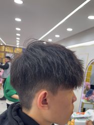 -首艺美发