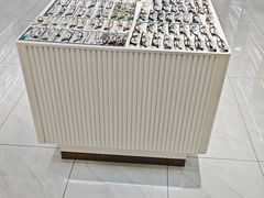 -J-Optical佳视明眼镜·蔡司视觉(青岛金茂览秀城店)