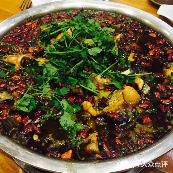 渝中鱼重庆美蛙鱼头(海湖新区店)