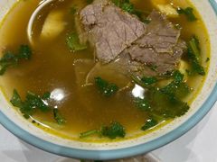 牛肉咖喱粉丝汤-小杨生煎(龙之梦购物中心店)