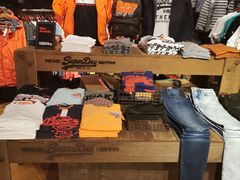 -Superdry(world square)