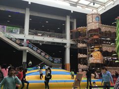 -蒙特利亲子乐园