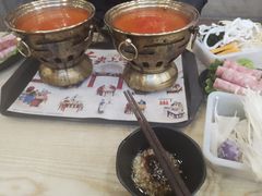 -铁锅哥米线