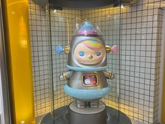 -泡泡玛特POPMART(上海环球港店)
