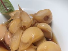 -红鼎豆捞·非遗鲍皇汤火锅(宝丰路店)