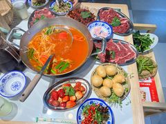 -王奋斗贵州酸汤牛肉火锅