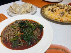 酸辣蕨根粉-巴格万美食园(达胜花苑店)