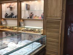 -华夏典当行(四通桥店)