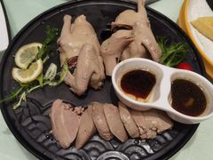 乳鸽拼鹅肝-海宝酒家(中山四路店)