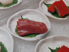 -雍容荟帝王蟹活龙虾展台自助(IFS黑金店)