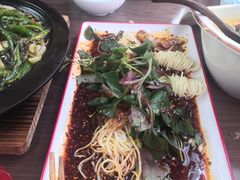 -有红鸡毛店·川菜(建设路店)