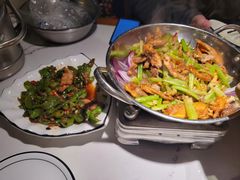 -小凤庭·地道湖北菜武昌鱼·藕汤(38年黄鹤楼店)