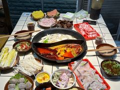 -重庆故事姊妹老火锅(财经学院店)